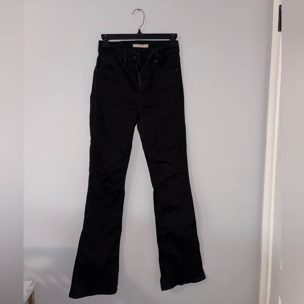 Levi's Women's 725 High Rise Bootcut Jeans